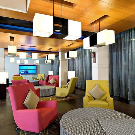 Hotel Aloft Bengaluru Whitefield Exterior foto